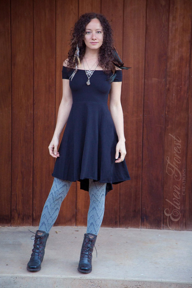 Fairy Tail-feather Dress | Earthy clothing inspired by fairytale and festivals as well as by underground communities of artists and travelers. Fairy Tail-feather Dress | Earthy clothing inspired by fairytale and festivals as well as by underground communities of artists and travelers.