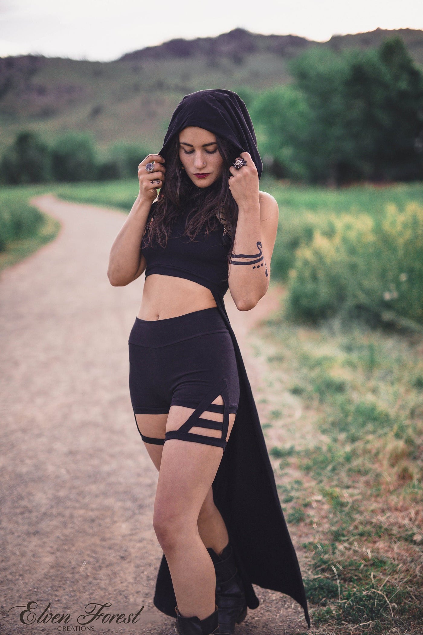 theredthread ♡ S garter bare shorts set THEREDTHREAD / ザレッドスレッド】S garter bare shorts set
